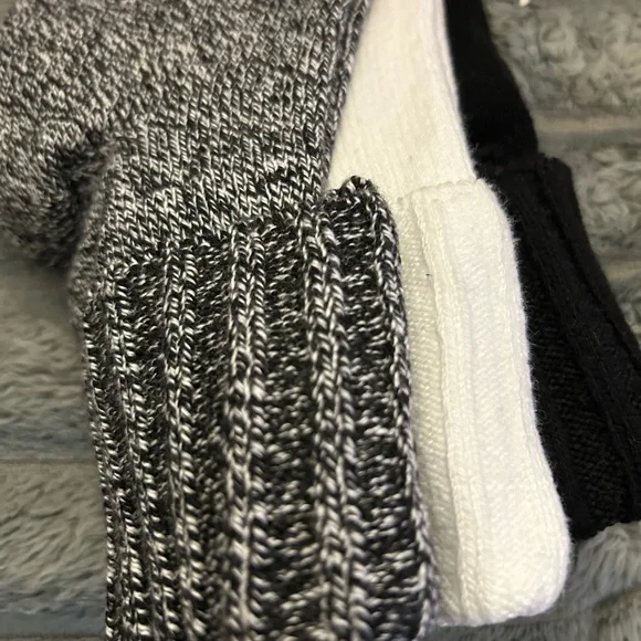 Universal Thread Turn-Cuff Socks 3-pack - Picture 3 of 3